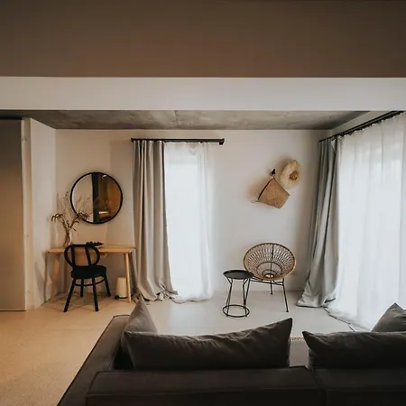 The Pines Boutique - Bed and breakfast Vama Veche