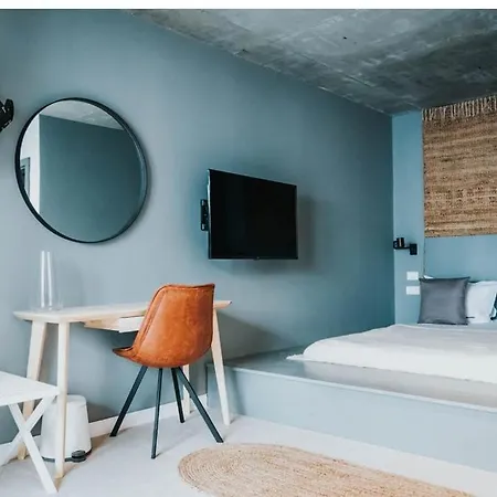 The Pines Boutique - Bed and breakfast 5*