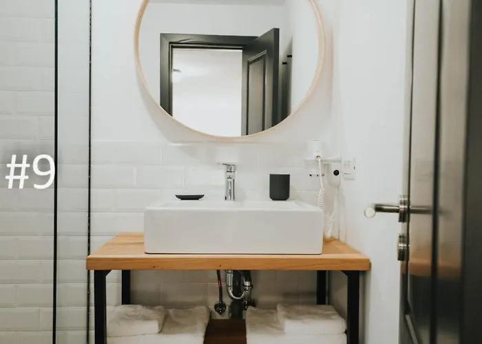 Panzió The Pines Boutique -